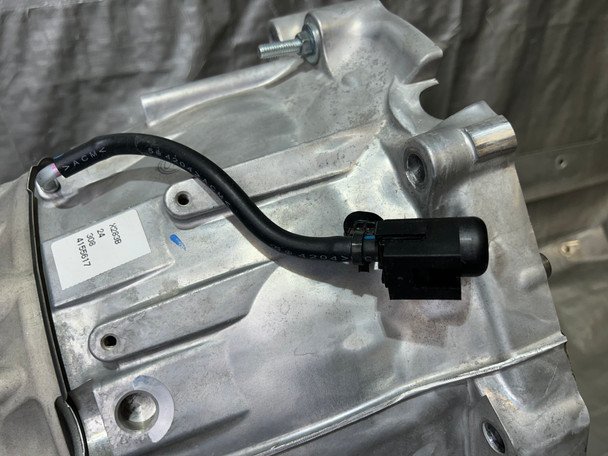 2023-2025 Nissan Z OEM Automatic Transmission / 21K NZ002 - Image 12