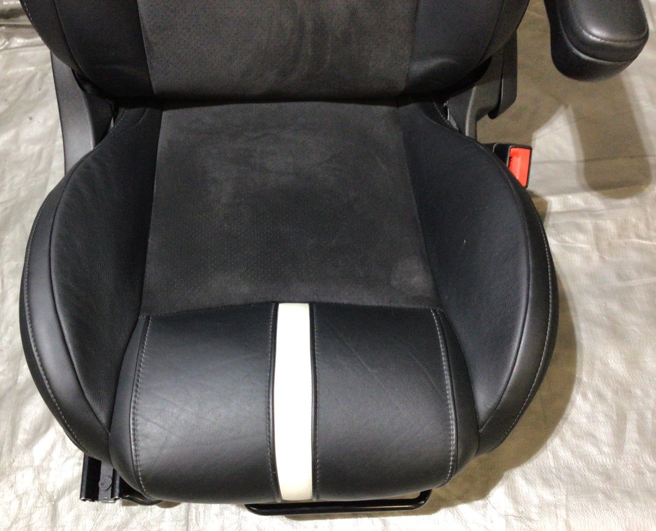 2014 Fiat 500c GQ Edition Black Leather / Suede Front & Rear Seat Set / F5017 - Image 24
