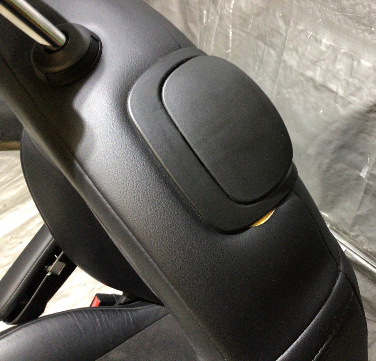 2014 Fiat 500c GQ Edition Black Leather / Suede Front & Rear Seat Set / F5017 - Image 31