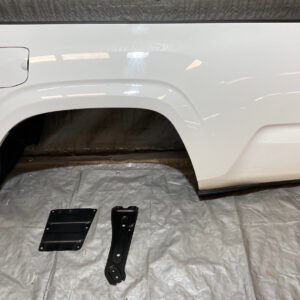 2016-2023 Toyota Tacoma 5' Driver Side Truck Bed Body Panel / Ice Cap TC003