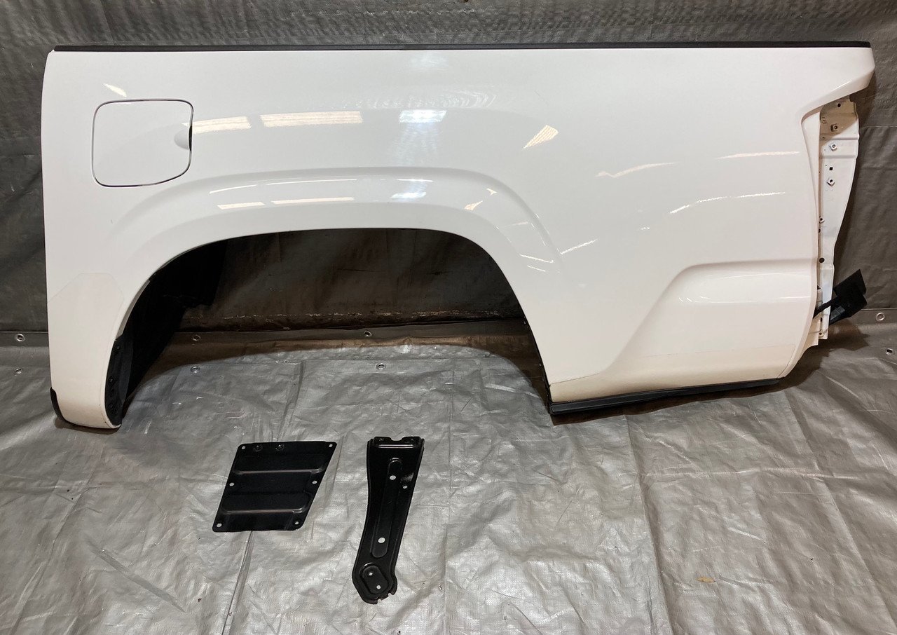 2016-2023 Toyota Tacoma 5' Driver Side Truck Bed Body Panel / Ice Cap TC003