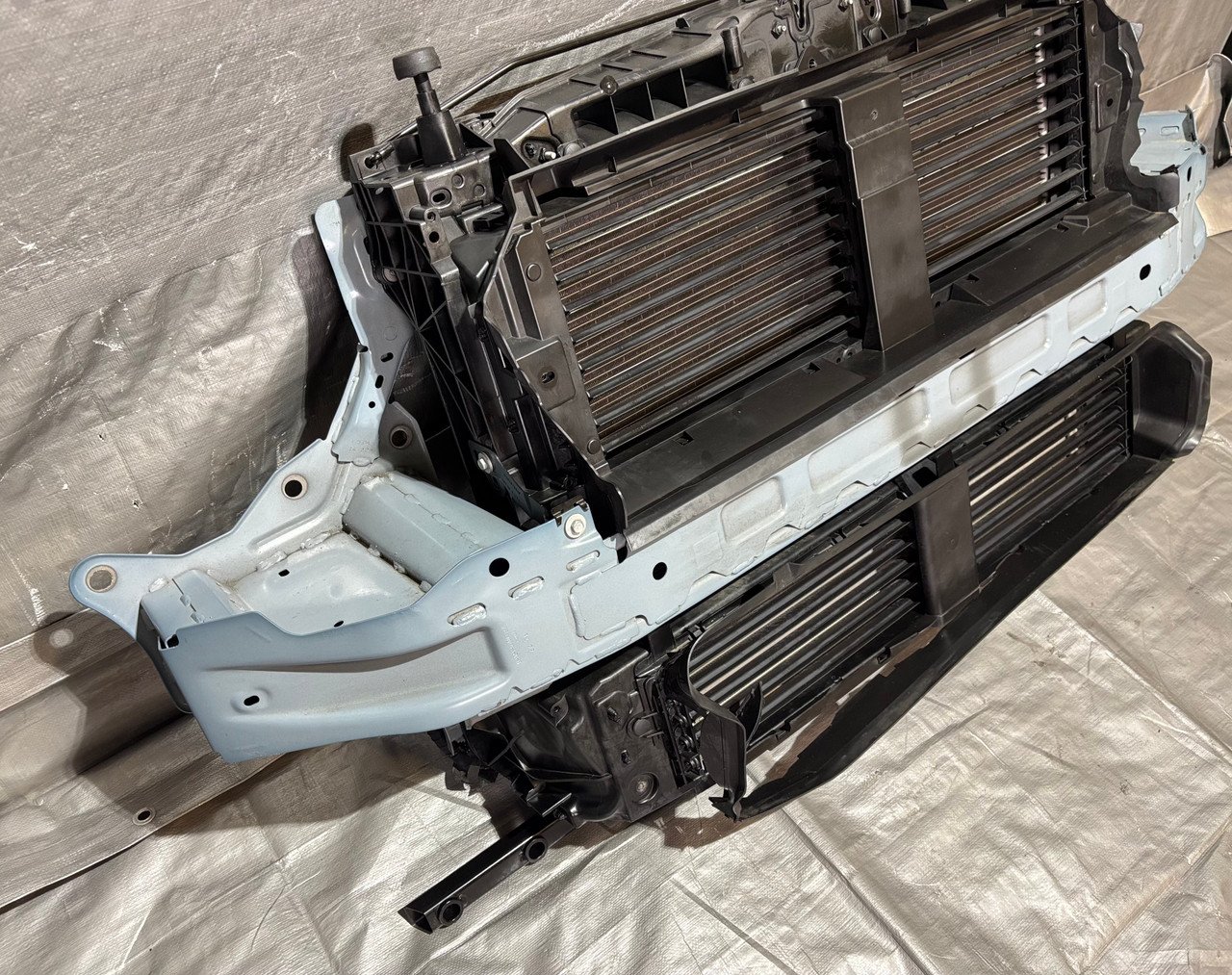 2022-2023 Ford Maverick 2.0l Front Core Support / Radiator / Cooling Fan Assembly / 29K MV005 - Image 2