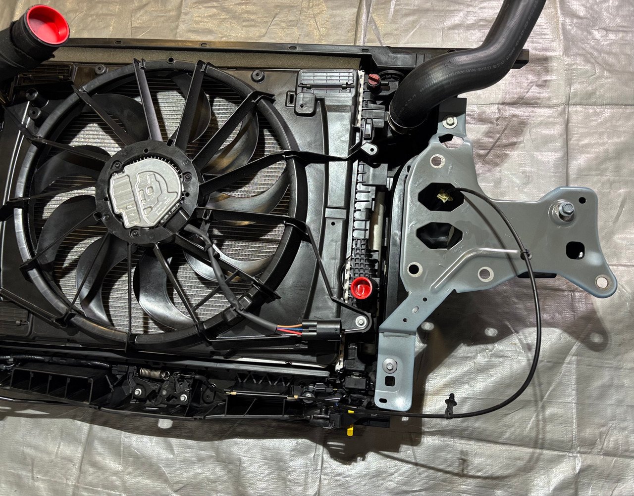 2022-2023 Ford Maverick 2.0l Front Core Support / Radiator / Cooling Fan Assembly / 29K MV005 - Image 11
