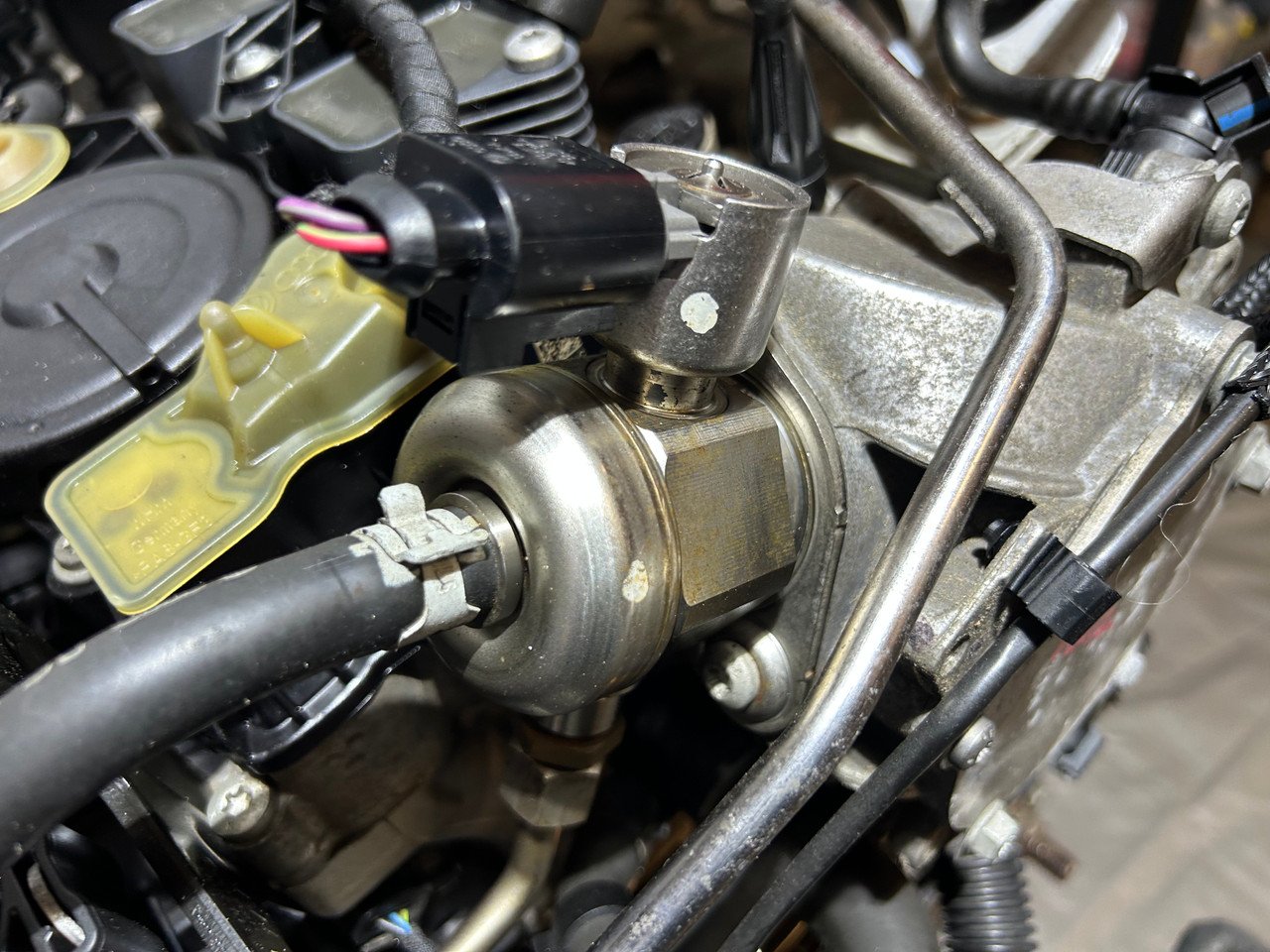 2013-2014 Volkswagen Beetle 2.0T Engine Long Block w/ Turbocharger / CPP / 89K VB012 - Image 4