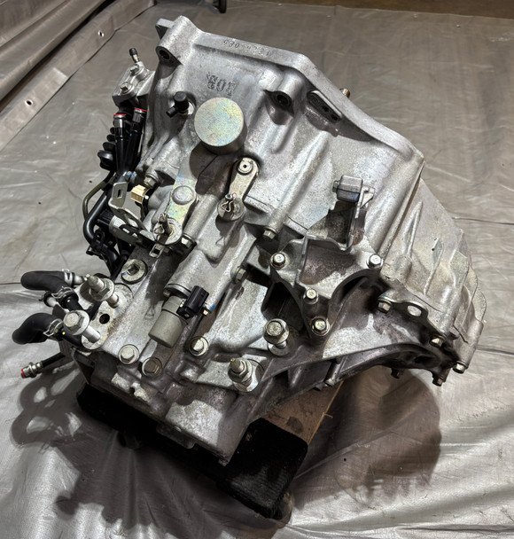 2017-2021 Honda Civic Type R FK8 6 Speed Manual Transmission / TR106 - Image 4