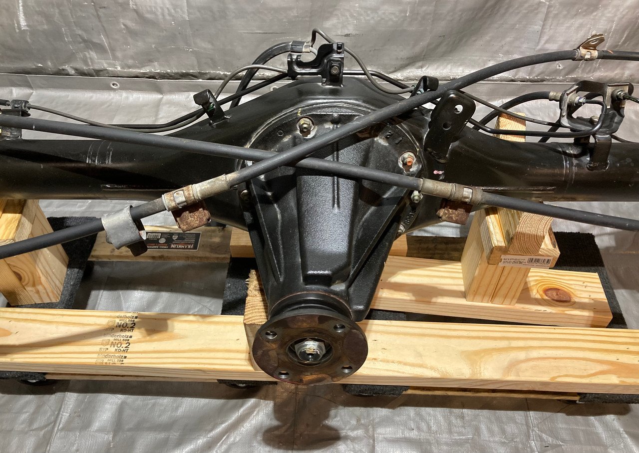 2016-2023 Toyota Tacoma 3.5l V6 RWD Rear Axle Assembly / Differential / 3.90 / 101K TC001 - Image 3