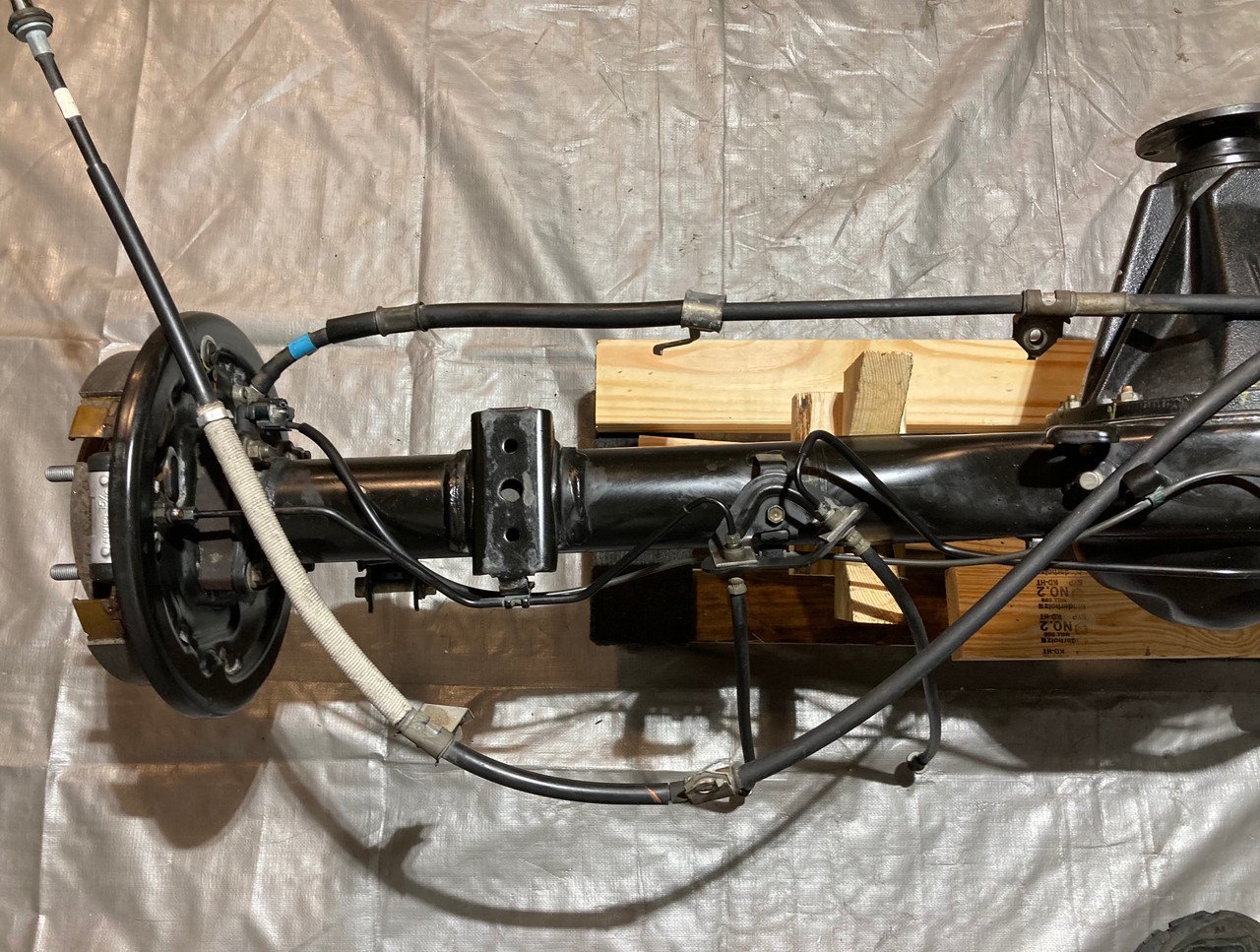 2016-2023 Toyota Tacoma 3.5l V6 RWD Rear Axle Assembly / Differential / 3.90 / 101K TC001 - Image 7