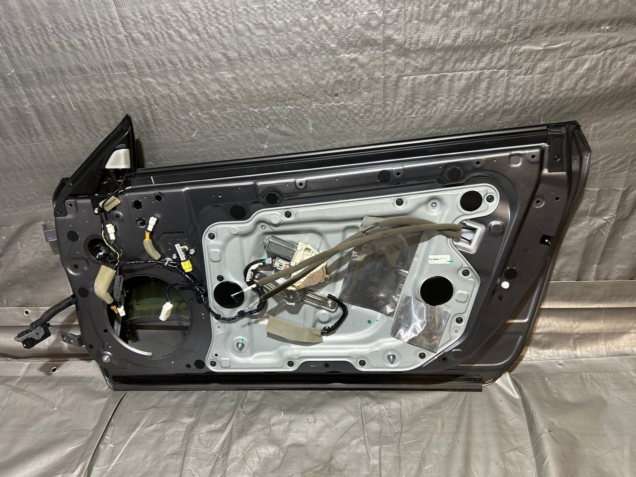 2017-2020 Infiniti Q60 Passenger Door Assembly / Graphite Shadow IQ605 - Image 2