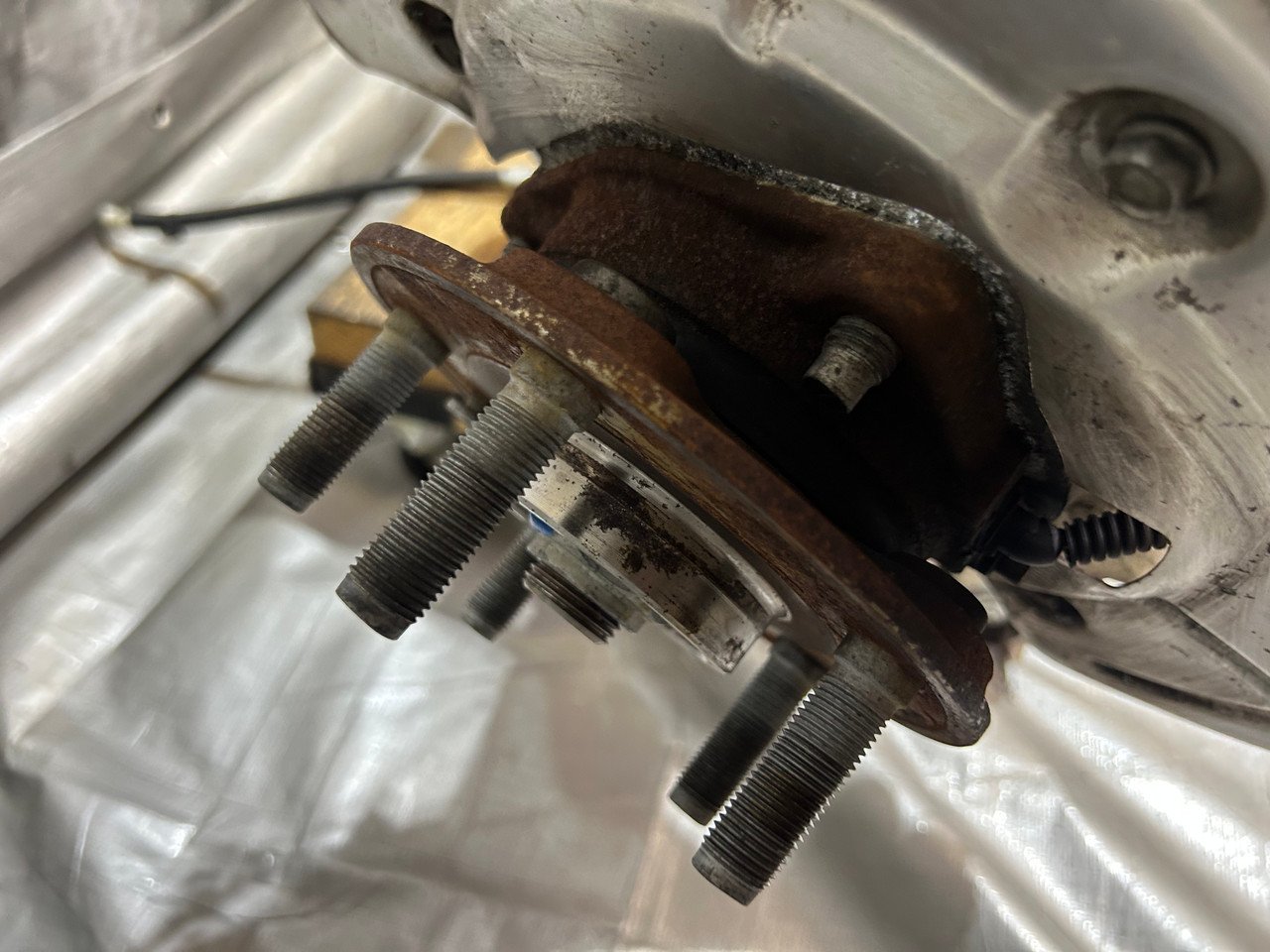 2020-2024 Jeep Gladiator JT Sport Dana M210 Wide Track Front Axle Assembly / Automatic / 4.10 / 61K JT004 - Image 4