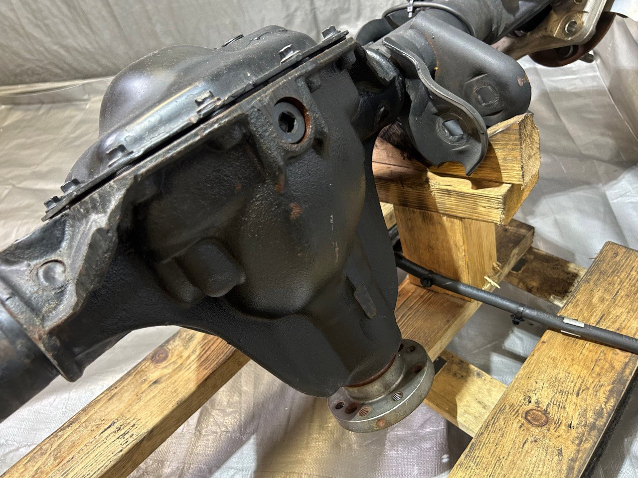 2020-2024 Jeep Gladiator JT Sport Dana M210 Wide Track Front Axle Assembly / Automatic / 4.10 / 61K JT004 - Image 12