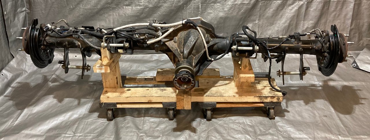 2021-2024 Ford Bronco Rear Axle Assembly / 3.73 / Automatic / ACF *DAMAGE* / 33K BR003