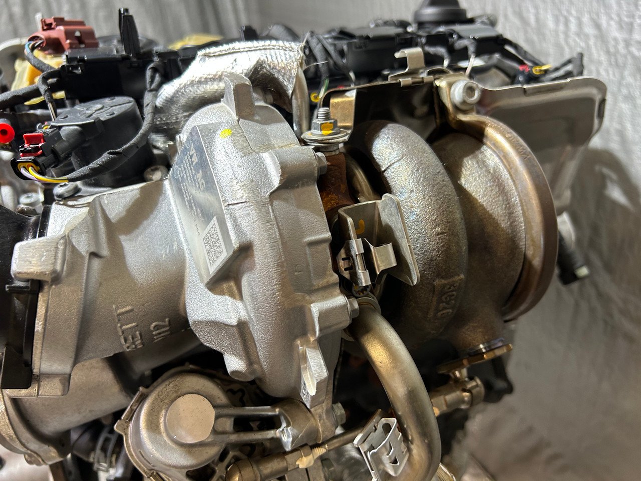 2022-2024 Volkswagen MK8 GTI 2.0l Engine Long Block w/ Turbocharger / DRNA / 19K *UNTESTED* M8002 - Image 3
