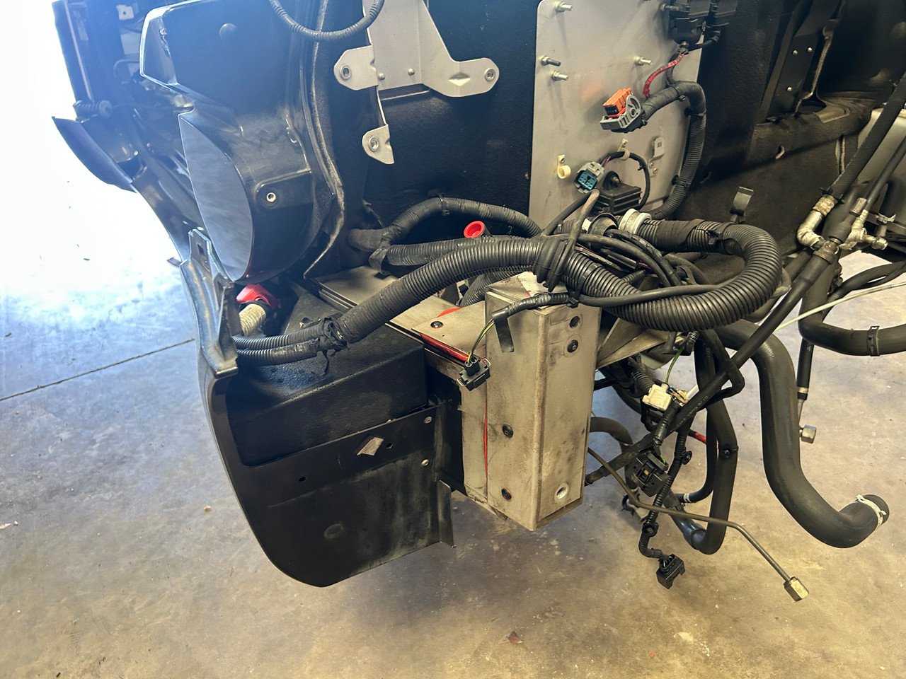 2005-2011 Lotus Elise OEM Vehicle Chassis Structure / *DAMAGE* / Starlight Black Metallic LEL01 - Image 17