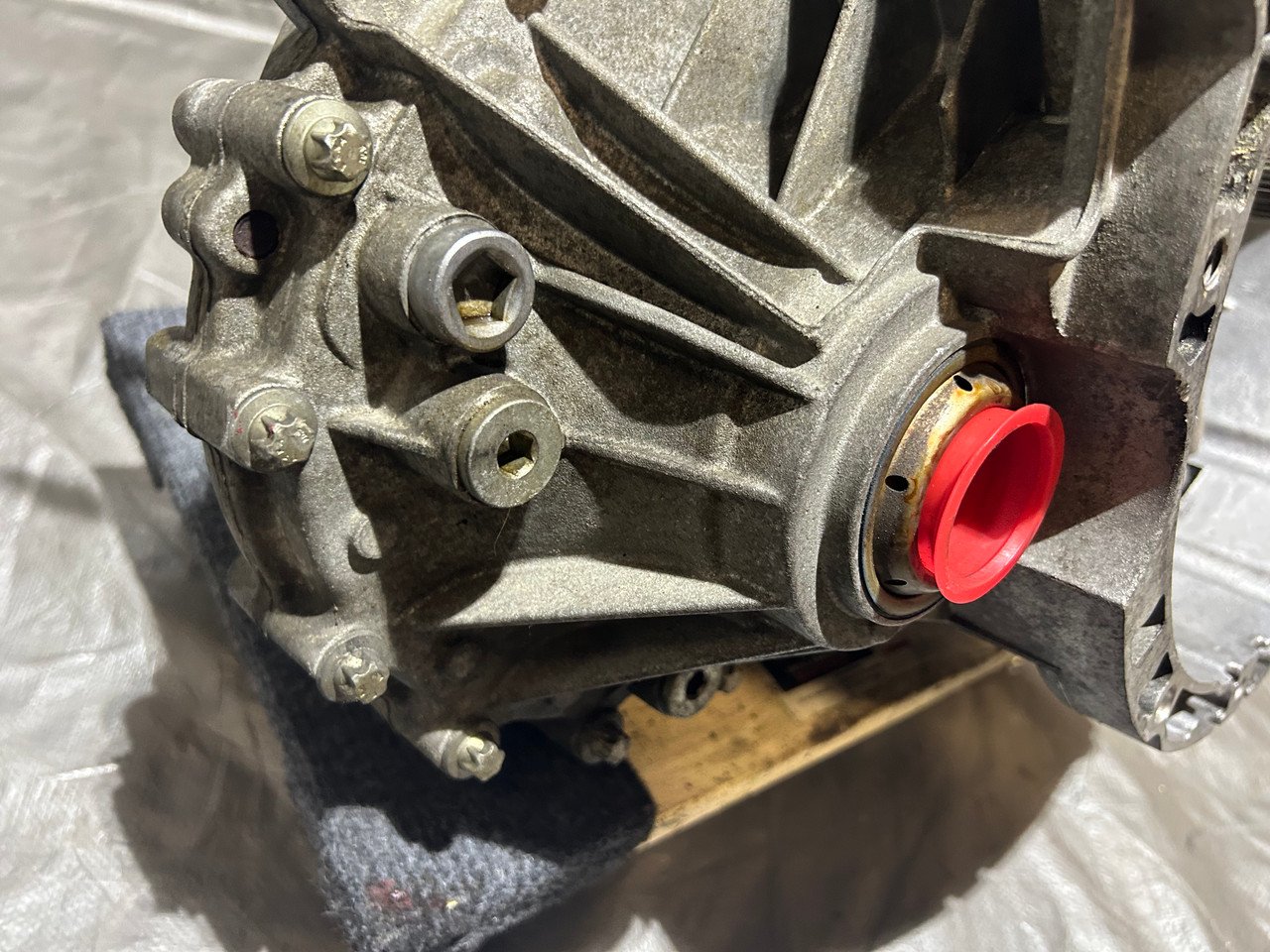 2011-2012 Mini Cooper JCW John Cooper Works 6 Speed Manual Transmission / Getrag GS6-53BG-TCOL / 94K R2028 - Image 8