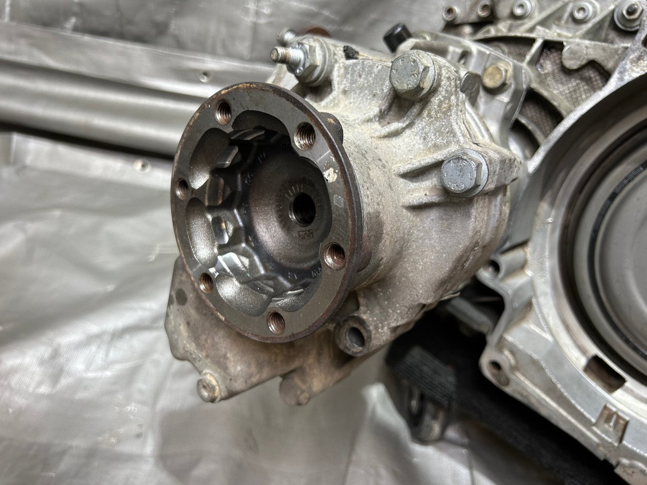 2015-2017 Volkswagen MK7 Golf R 6 Speed DSG Automatic Transmission / SGA / 108K M7R11 - Image 4