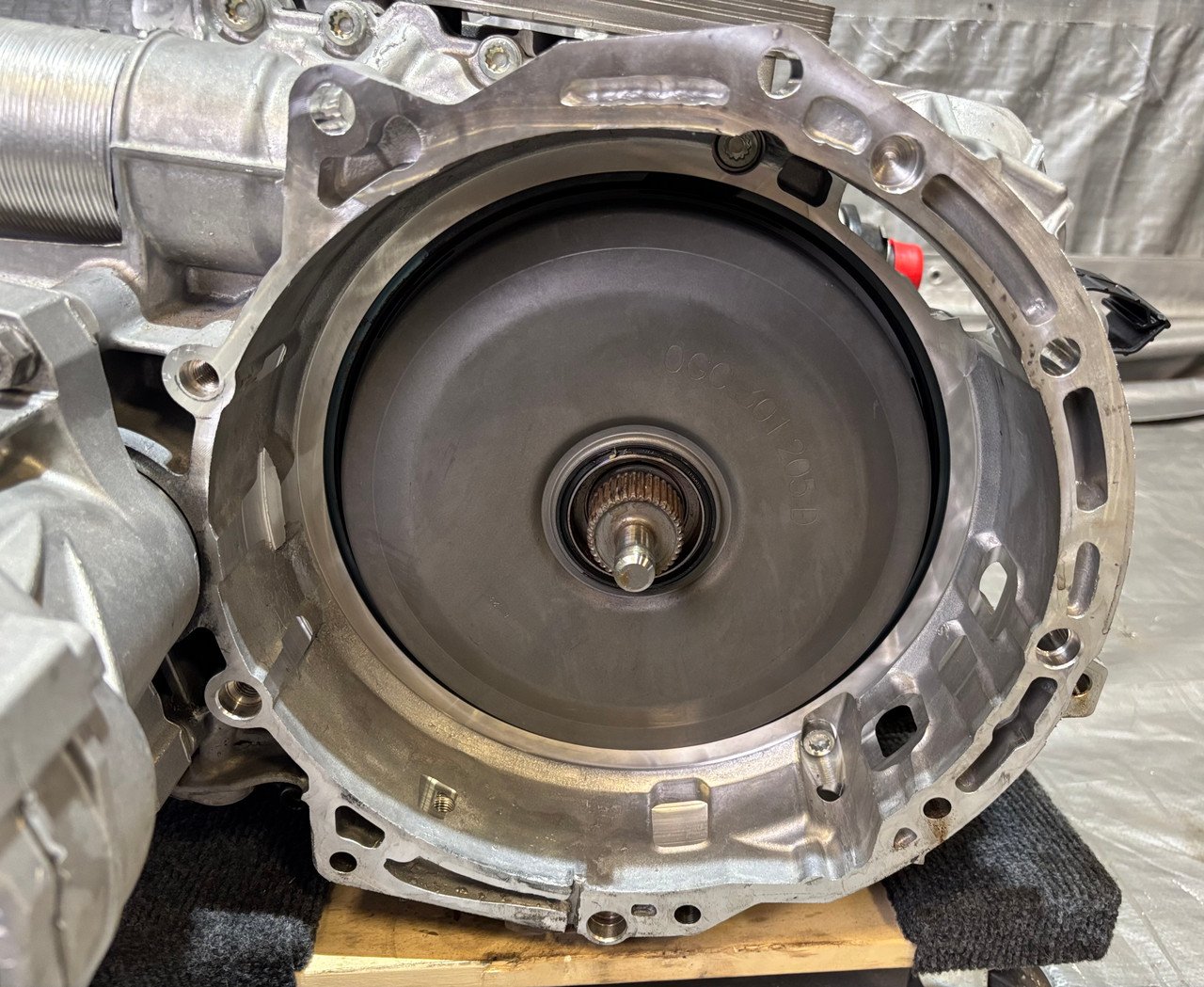 2022-2025 Volkswagen MK8 Golf R DSG Automatic Transmission w/ Transfer Case / VES / 19K M8R01 - Image 3