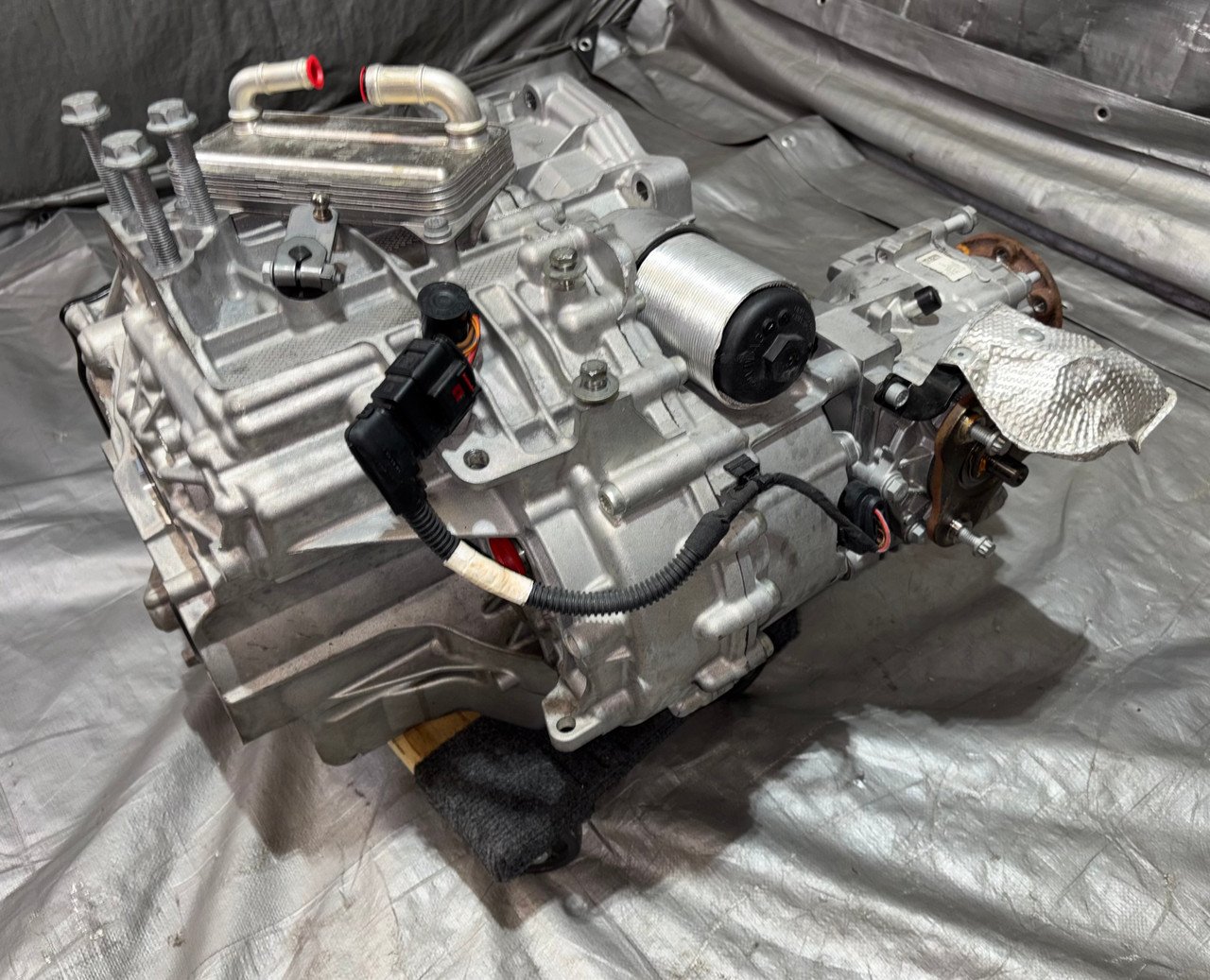 2022-2025 Volkswagen MK8 Golf R DSG Automatic Transmission w/ Transfer Case / VES / 19K M8R01 - Image 9