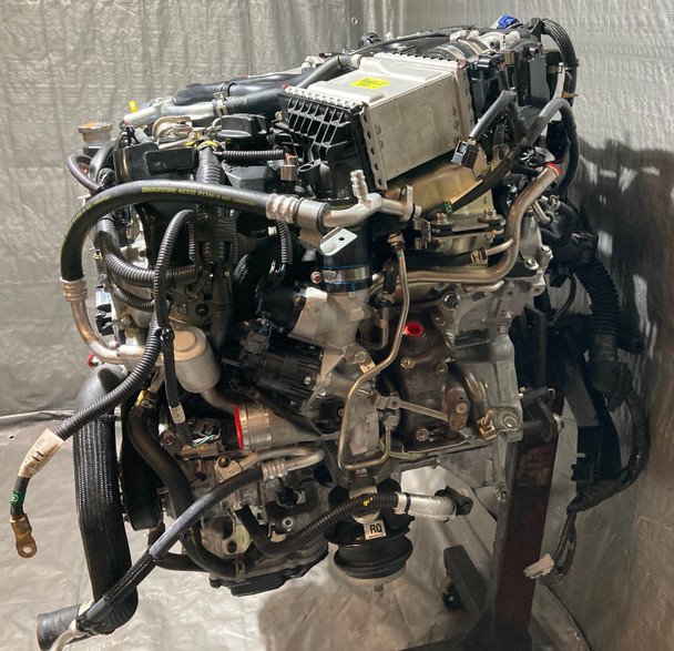 2023-2024 Nissan Z 3.0l VR30DDTT Engine Long Block w/ Turbochargers / Automatic / 6k NZ001 - Image 21