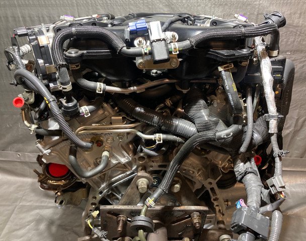 2023-2024 Nissan Z 3.0l VR30DDTT Engine Long Block w/ Turbochargers / Automatic / 6k NZ001 - Image 25