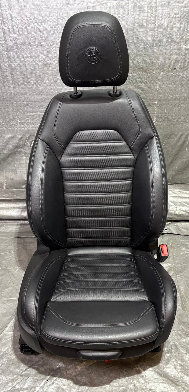 2017-2022 Alfa Romeo Giulia Ti Black Leather Front & Rear Seat Set / AG006 - Image 20