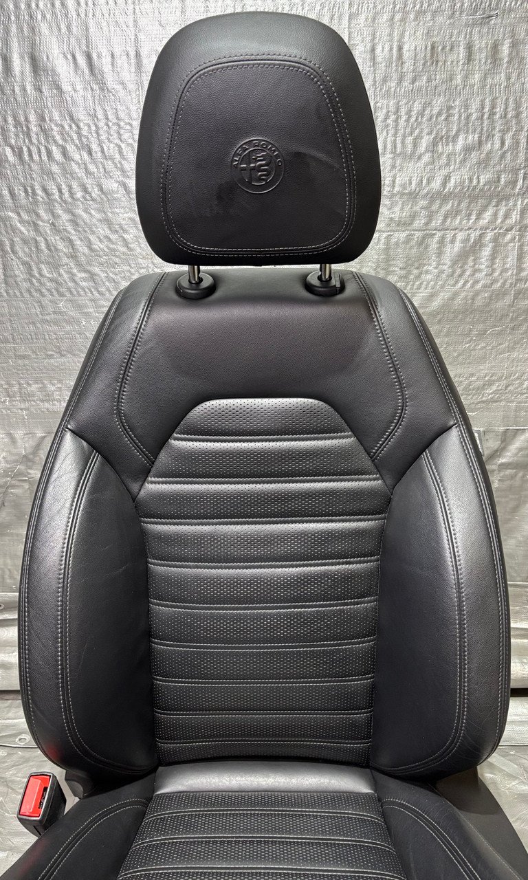 2017-2022 Alfa Romeo Giulia Ti Black Leather Front & Rear Seat Set / AG006 - Image 25