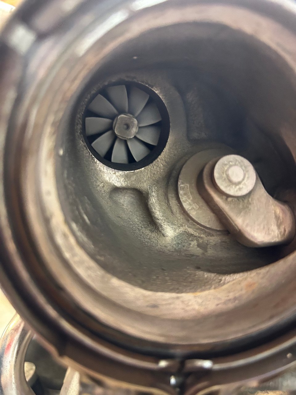 *DAMAGED* 2019-2020 Fiat 124 Spider 1.4l Multiair Engine Long Block / Automatic / FD031 - Image 12