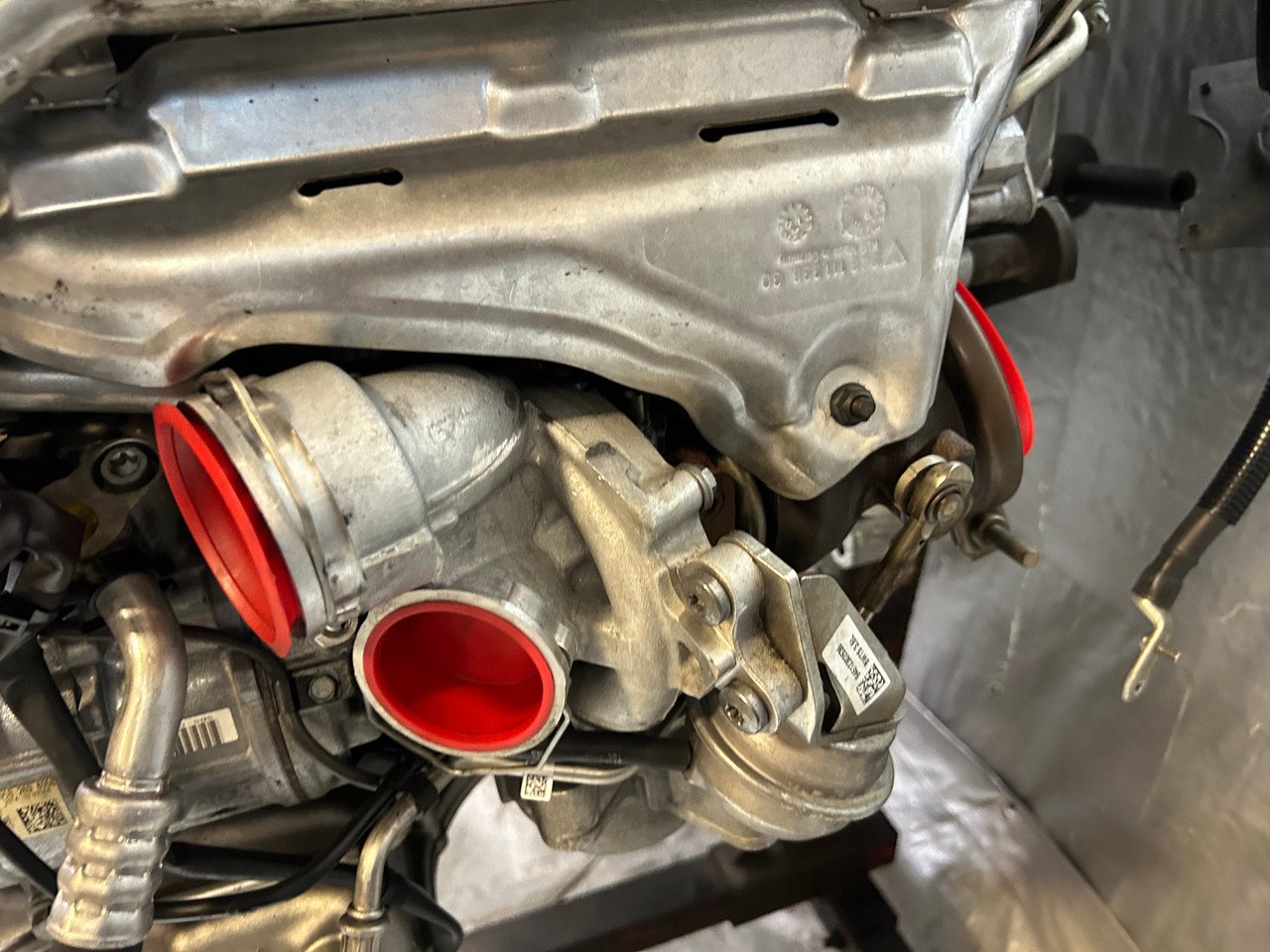 2015-2016 Porsche Macan Turbo 3.6l Engine Long Block w/ Turbochargers / 84K PM006 - Image 14