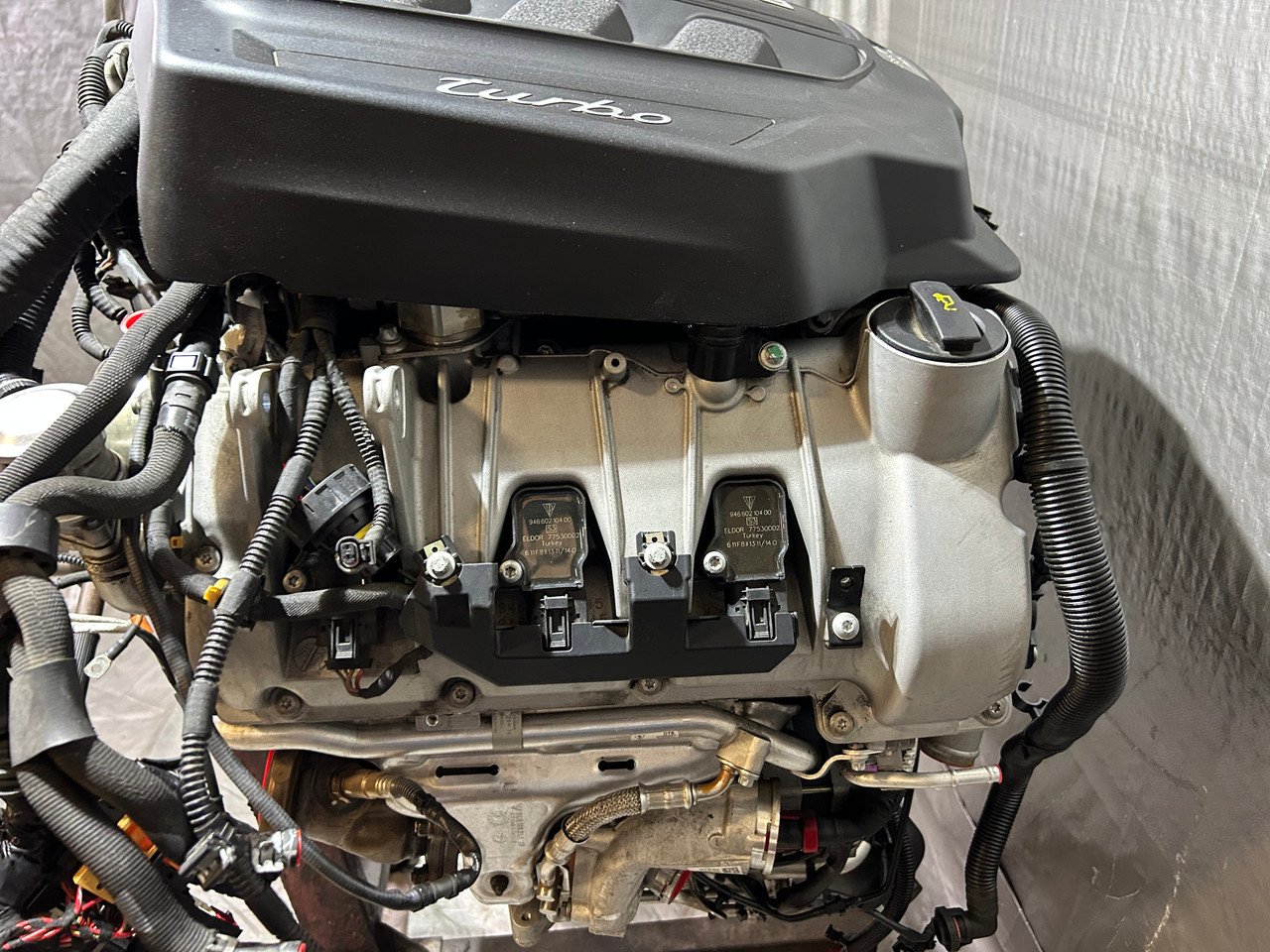 2015-2016 Porsche Macan Turbo 3.6l Engine Long Block w/ Turbochargers / 84K PM006 - Image 25
