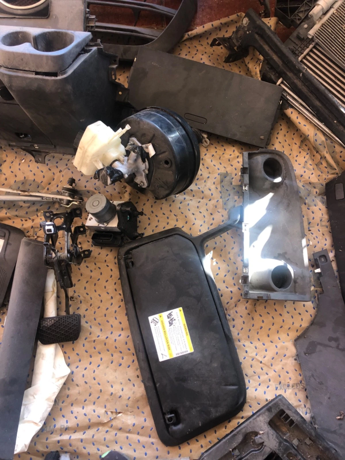 Mercedes Benz Sprinter cargo van parts 2020 Lots of parts. Selling as a set only - Image 21
