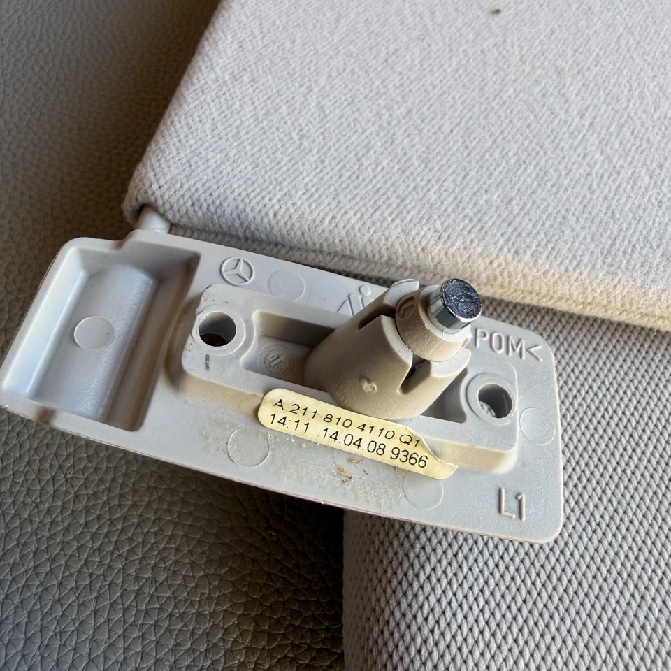 SOf2 Sun Visor 2003-2009 Mercedes E320 E350 E500 E550 E55 AMG E63 AMG Light Gray OEM - Image 4